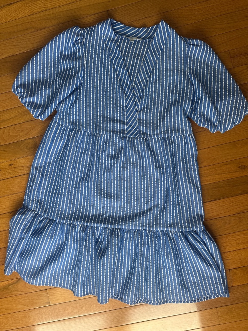 Women’s Blue Striped V-Neck Tiered Casual Dress